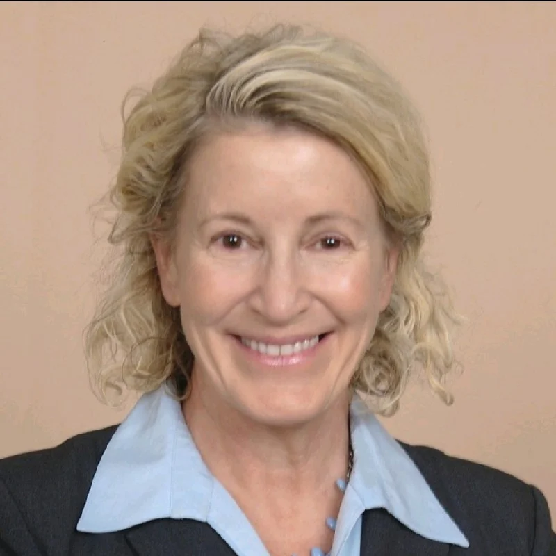 Dr. Annie Schiavetta