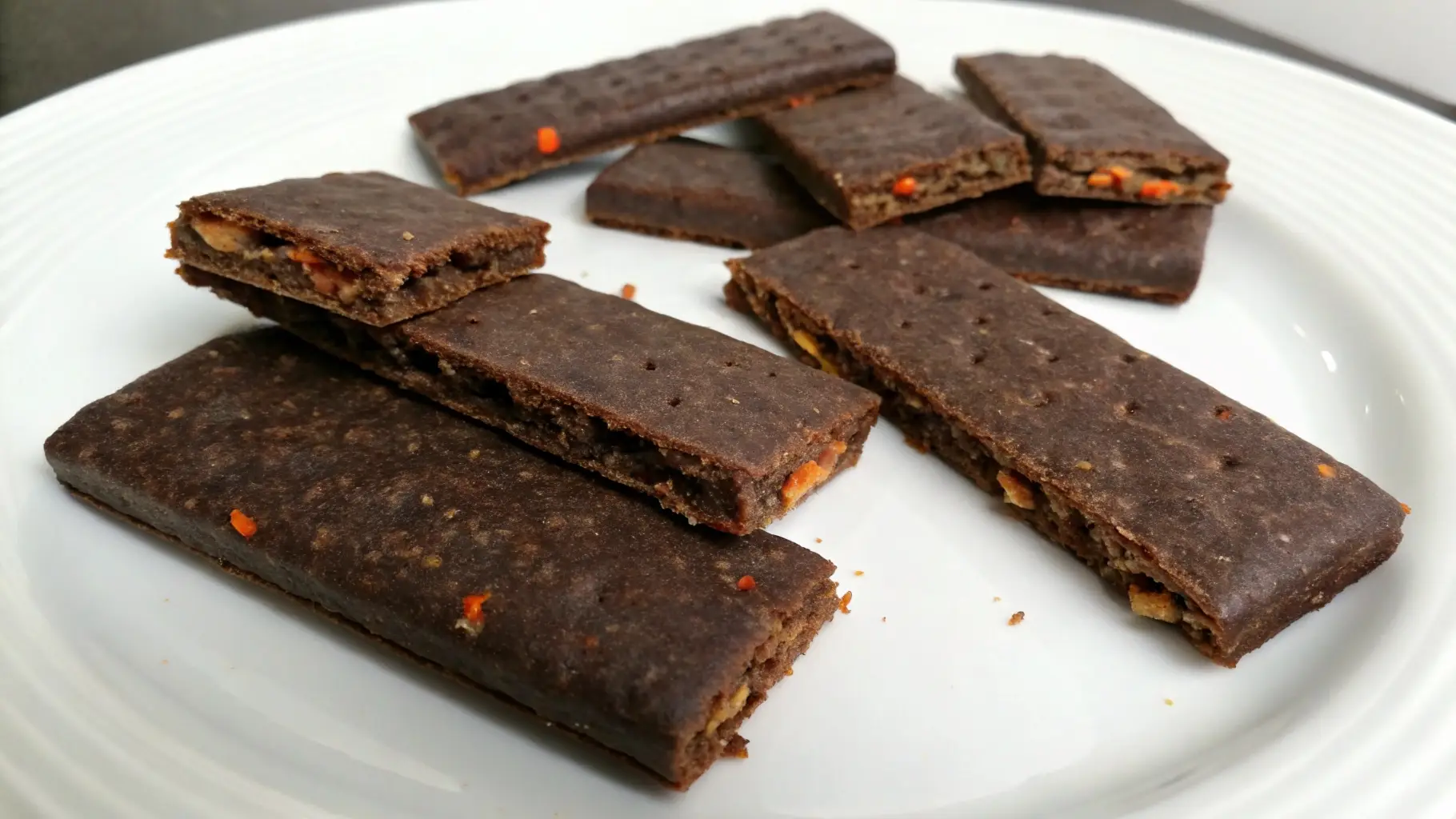 5 Chicken Liver Dog Treat Recipes 15 Chicken Liver & Carrot Crunch Bars – A High-Protein Treat for Active Dogs!