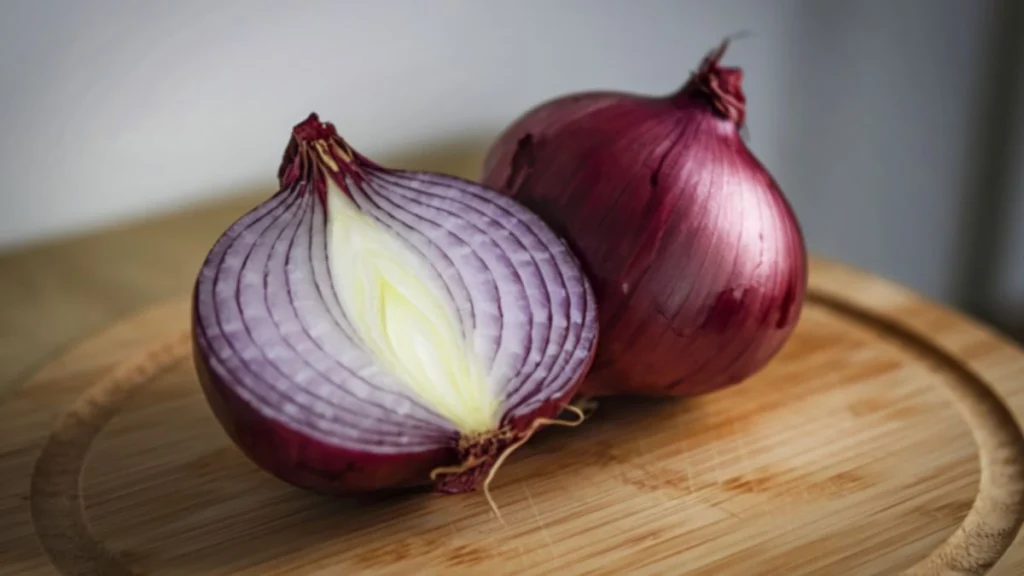 27 Common Foods That Are Secretly Poisonous to Dogs 7 1 38